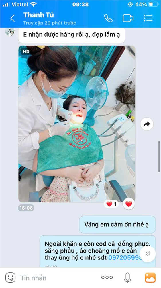 Bác sĩ phòng khám nha khoa mặc áo blouse trắng của Minh Mỹ khi điều trị cho bệnh nhân